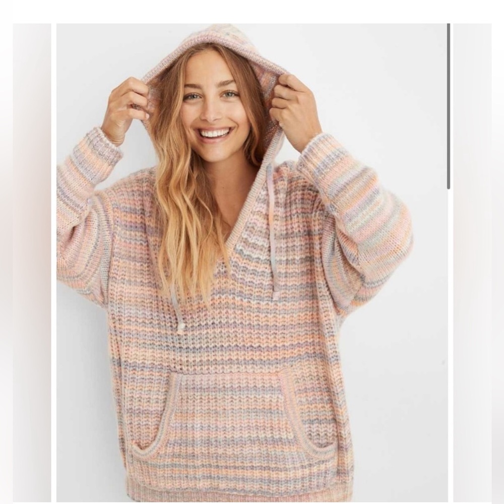 Aerie NWOT Oversized Hooded Vneck Long sleeve Kangaroo Pocket Wool Blend Small
